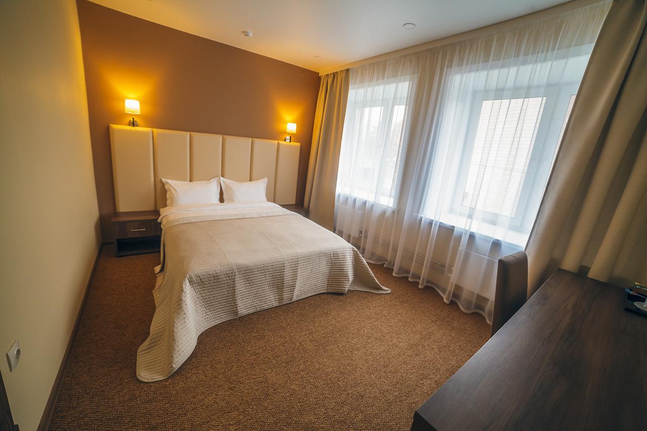 Hotel Zagreb Leninsk-Kuznetskiy Zewnętrze zdjęcie